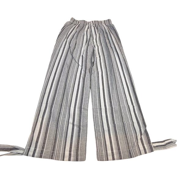 New in Bag 1XL Black White Stripe Women's Pants Tie Accent at Hem Elastic Waist - Picture 1 of 16